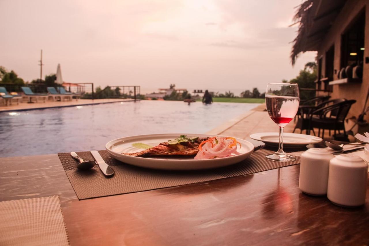 Oxygen Resorts Morjim, Goa 外观 照片