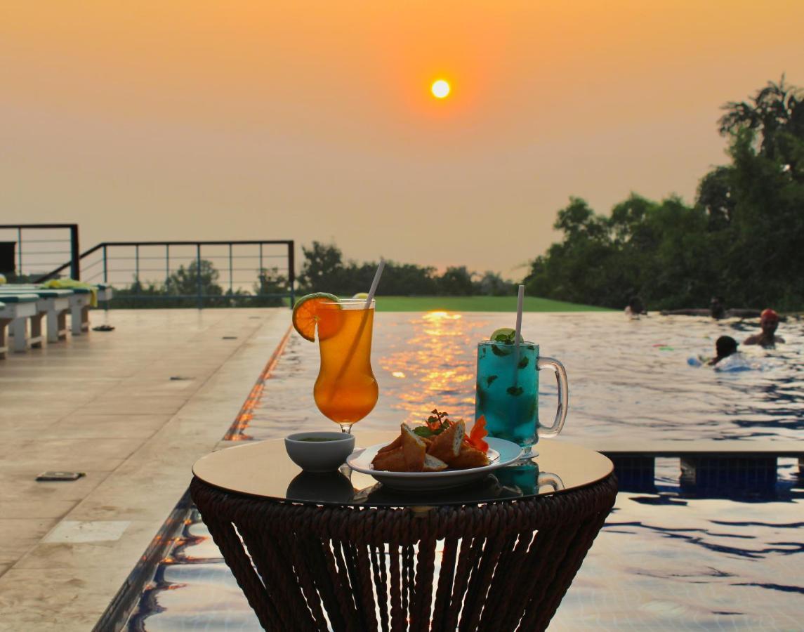 Oxygen Resorts Morjim, Goa 外观 照片